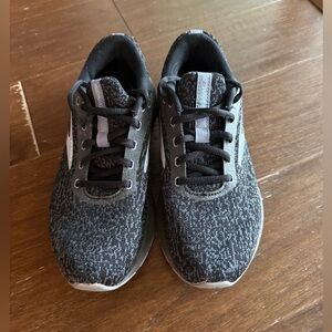 Brooks Signal 3 Running Sneakers Women Size 7 B Black Purple Comfort Low